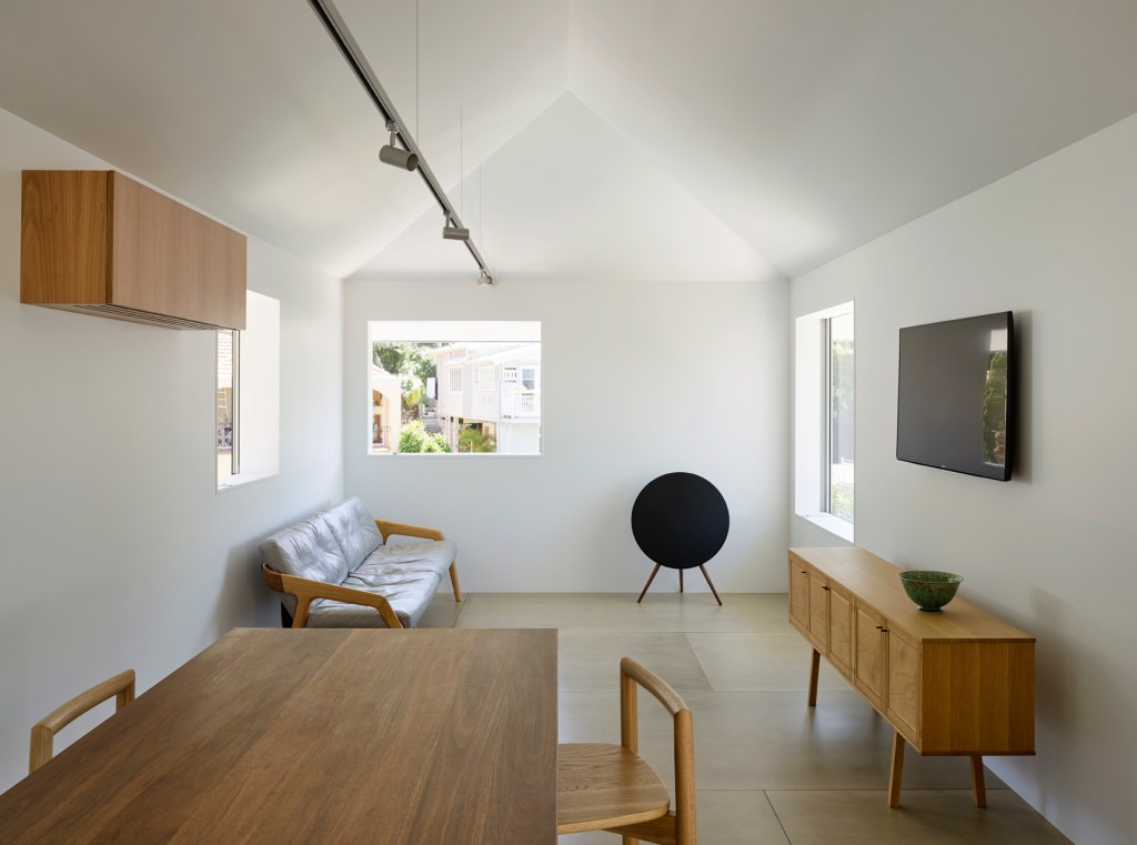 ©Christopher Frederick Jones